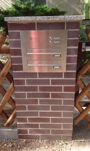 Mauerdurchwurf Briefkasten
