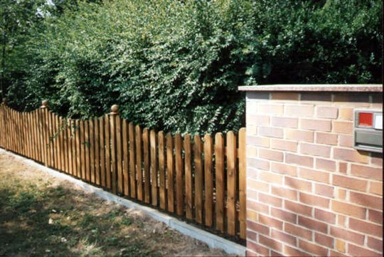Friesenzaun Holz Tiefbogen